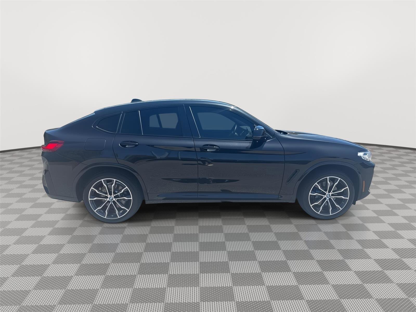 Used 2023 BMW X4 M40i w/ Premium Package AWD/4WD image 5