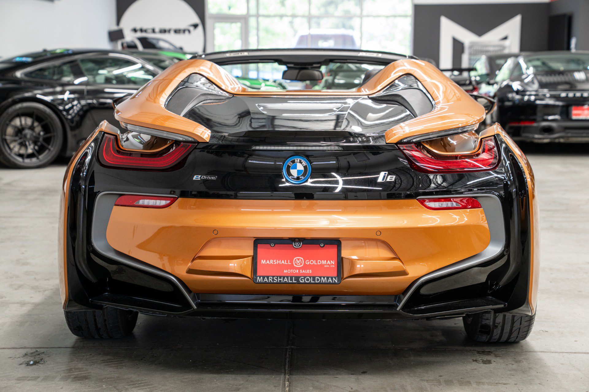 Used 2019 BMW i8 Roadster AWD/4WD image 7