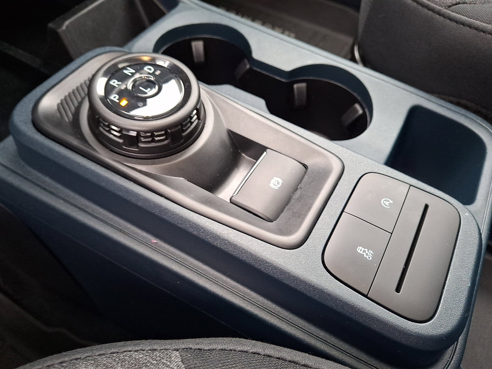 Certified 2025 Ford Maverick XLT w/ XLT Luxury Package image 22