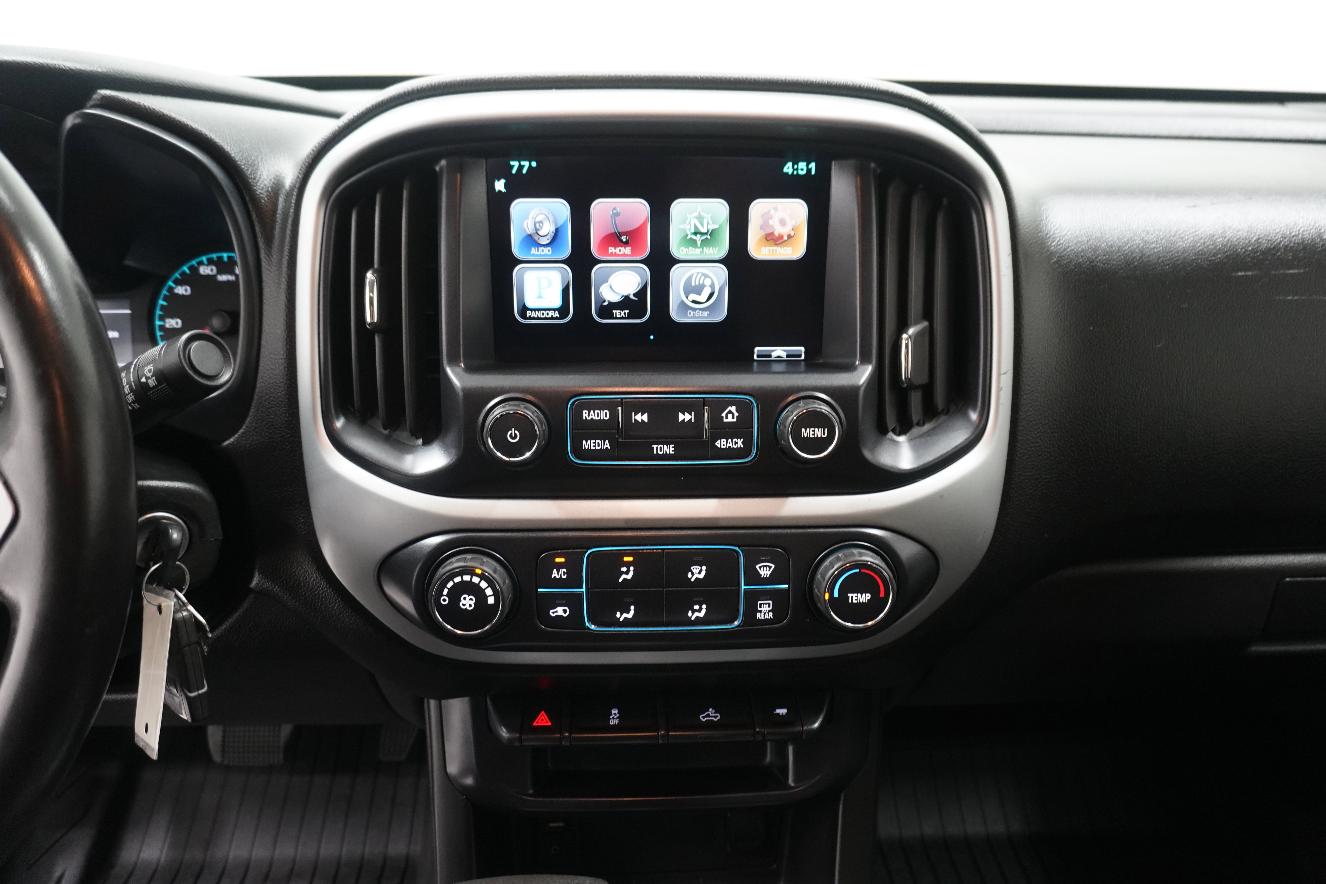 Used 2015 Chevrolet Colorado LT w/ LT Convenience Package RWD image 16