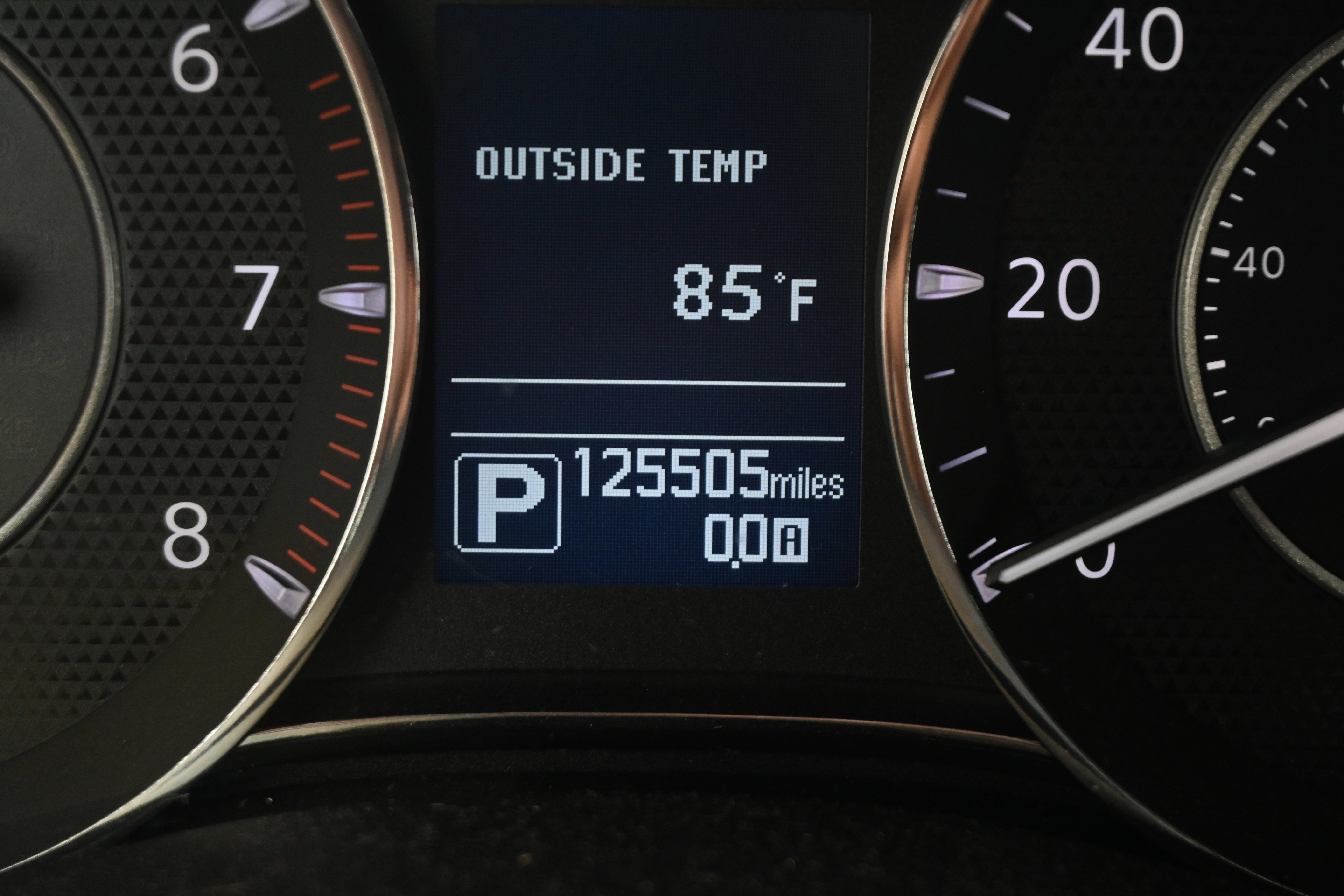 Used 2018 Nissan Armada SL w/ Moonroof Package image 13