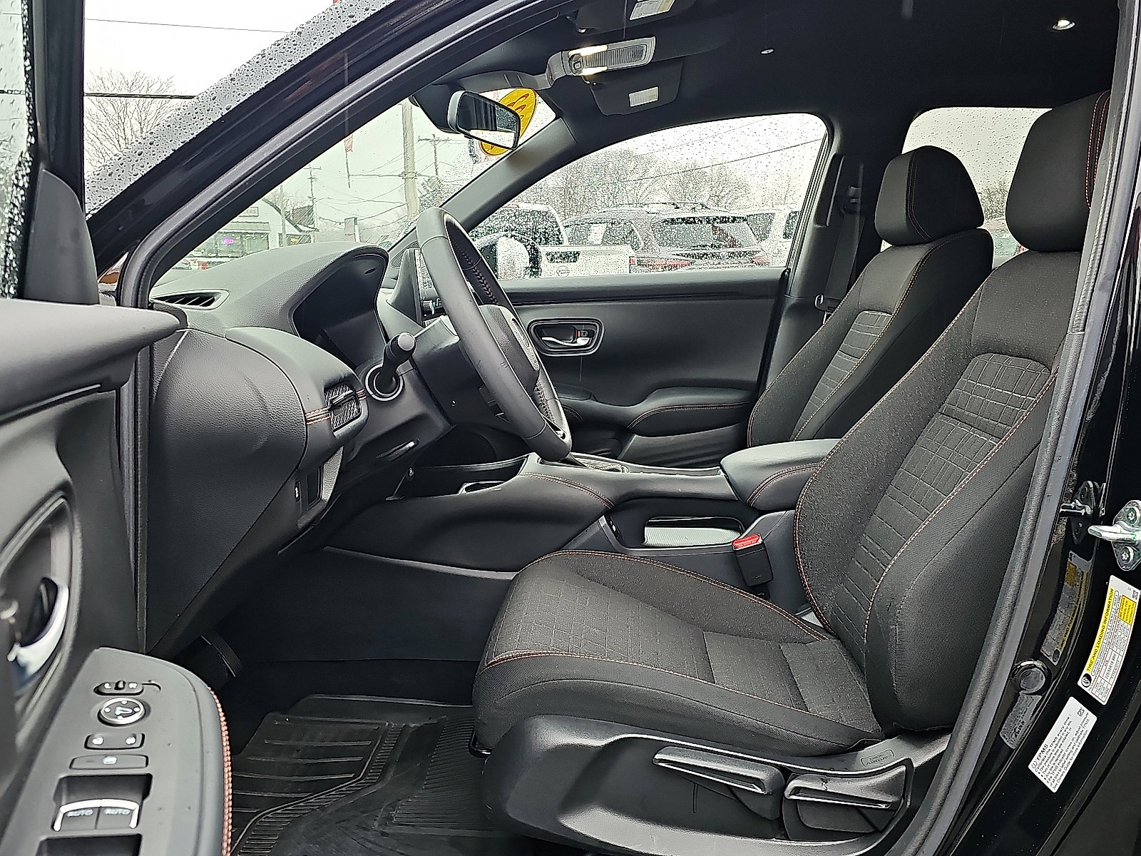 Used 2023 Honda HR-V Sport image 13