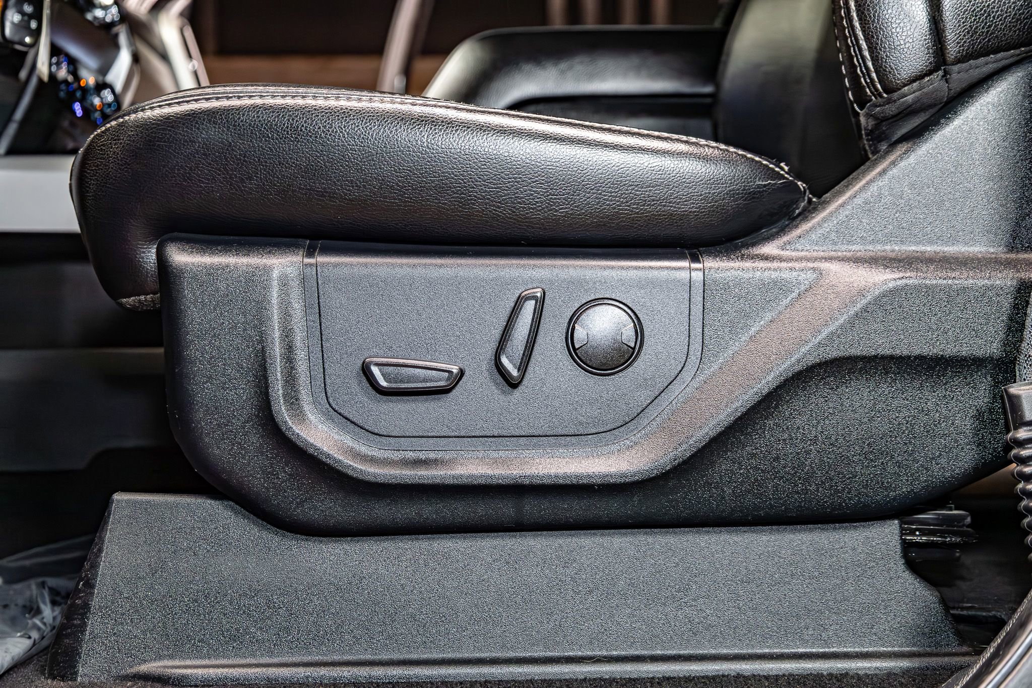 Used 2020 Ford F250 Lariat w/ Lariat Value Package image 24