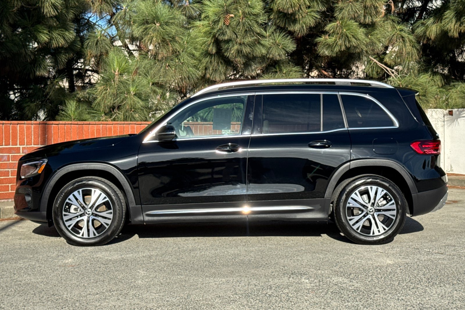 Certified 2026 Mercedes-Benz GLB 250 image 7