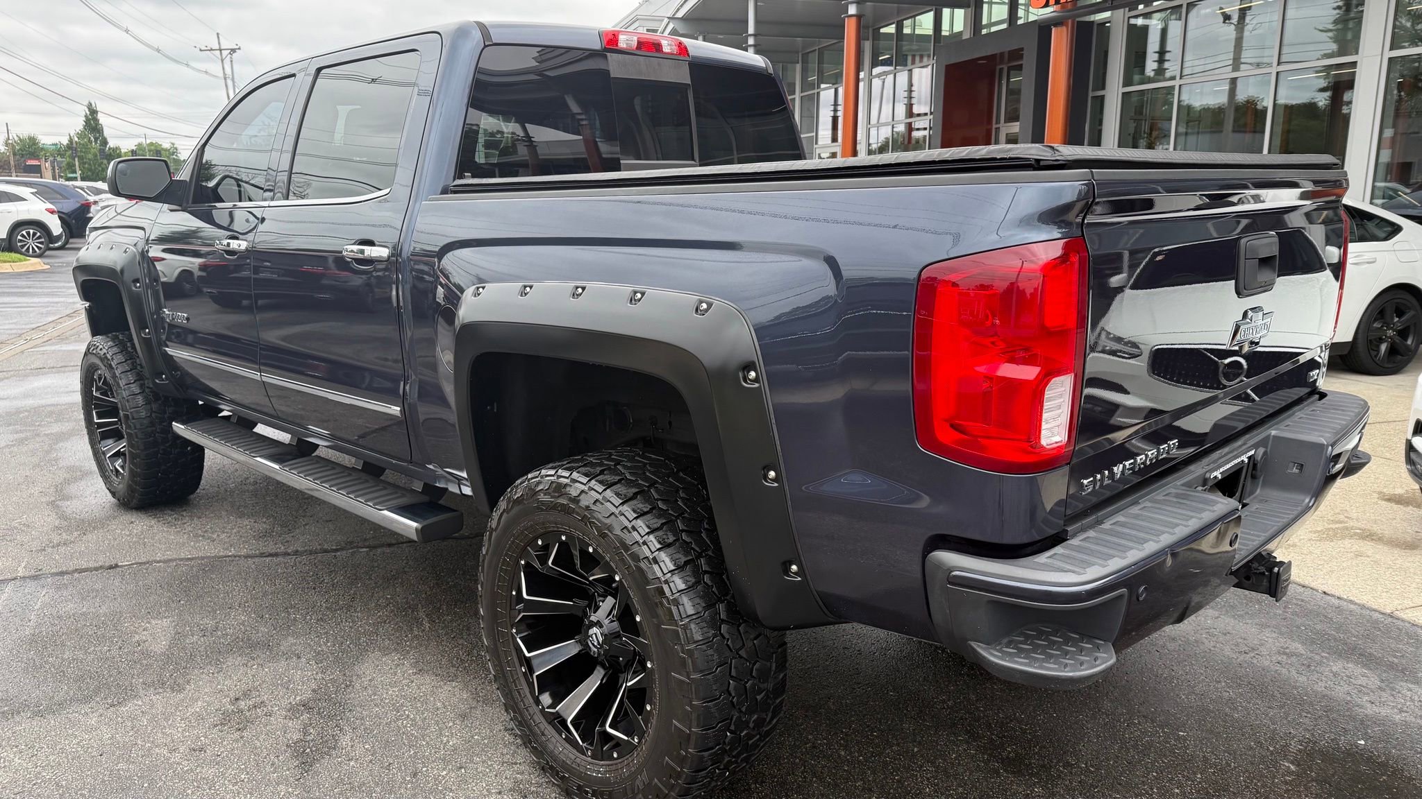Used 2018 Chevrolet Silverado 1500 LTZ Z71 w/ Centennial Edition AWD/4WD image 17