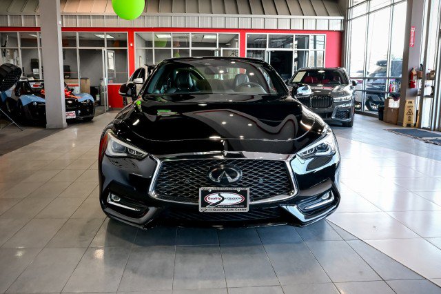 Used 2022 INFINITI Q60 3.0t Luxe w/ Essential Package AWD/4WD video 2