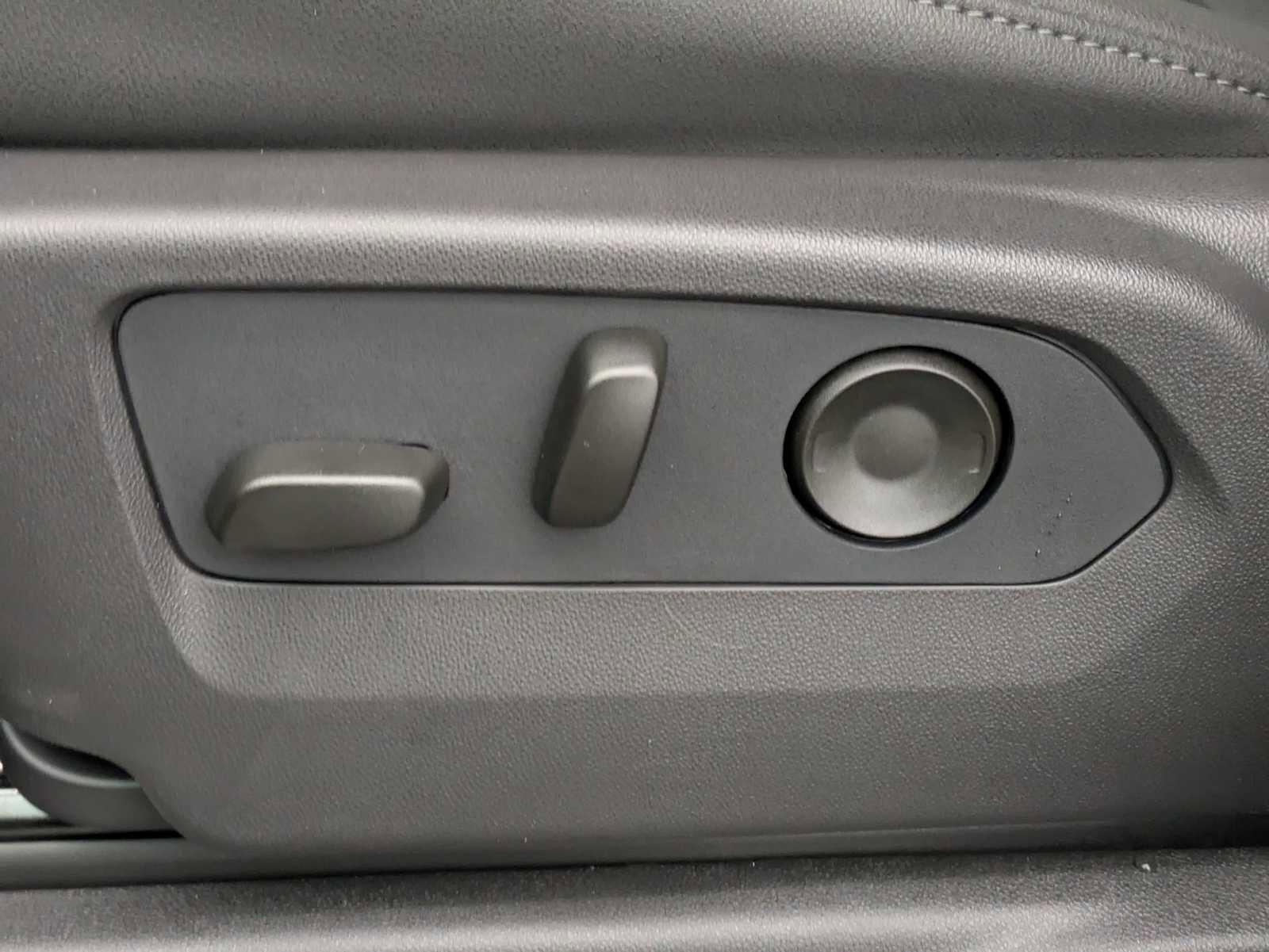 New 2026 Chevrolet Silverado 1500 RST w/ RST All Star Premium Package image 19