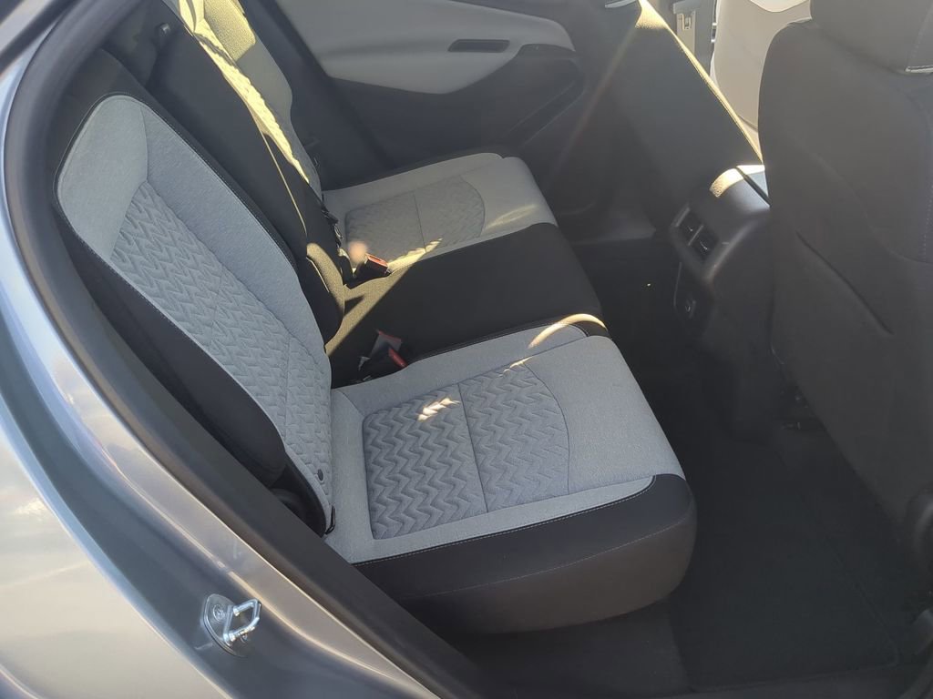 Used 2023 Chevrolet Equinox LS image 25