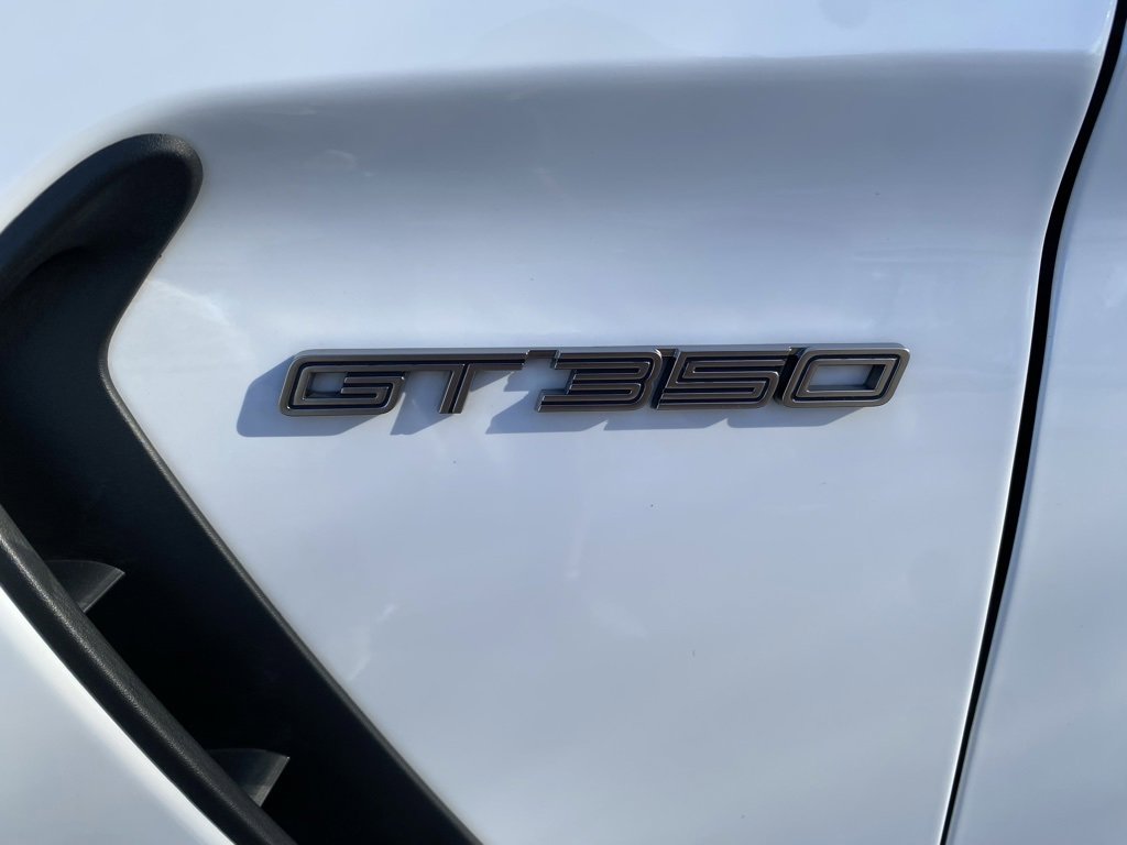 Used 2018 Ford Mustang Shelby GT350 w/ Convenience Package image 30