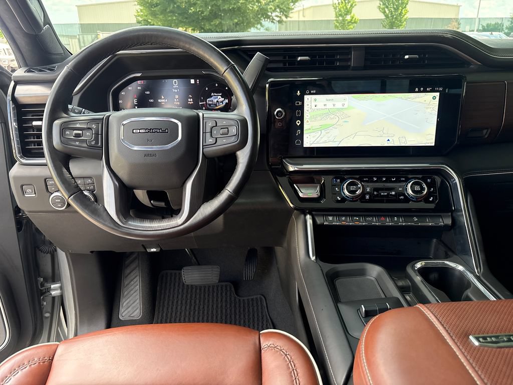 Certified 2025 GMC Sierra 2500 Denali Ultimate w/ Max Trailering Package AWD/4WD image 45