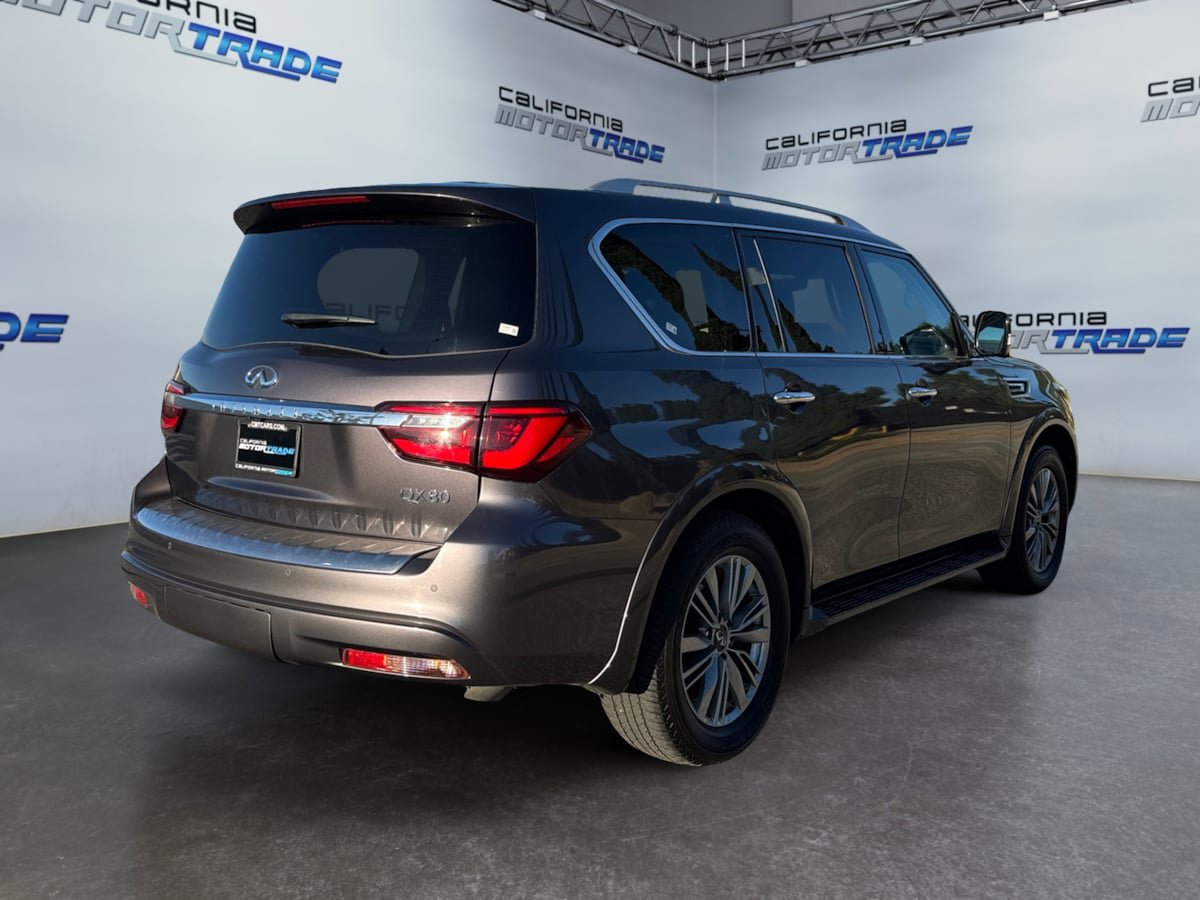 Used 2023 INFINITI QX80 Luxe w/ Cargo Package image 5