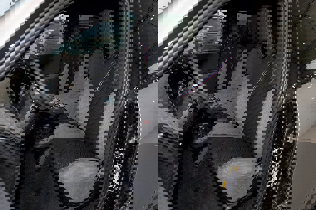 Used 2026 BMW iX xDrive60 w/ M Sport Package image 33