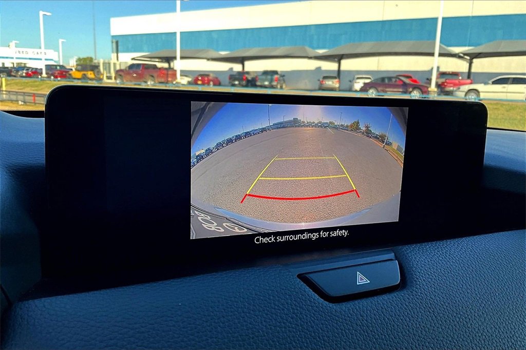 Certified 2025 MAZDA CX-70 3.3 Turbo w/ Preferred Package image 2