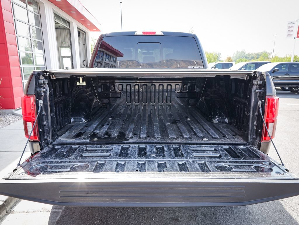 Used 2018 Ford F150 Lariat w/ Equipment Group 502A Luxury AWD/4WD image 5