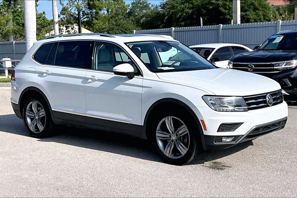 Certified 2021 Volkswagen Tiguan SE FWD image 2