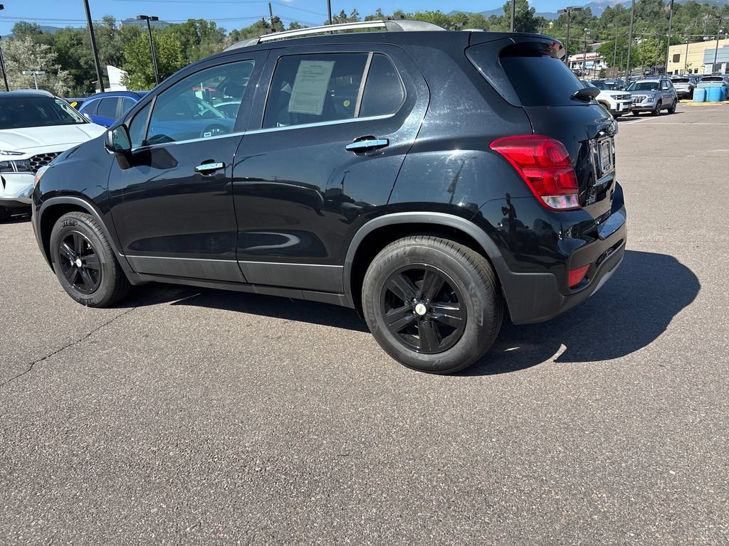Used 2019 Chevrolet Trax LT w/ LT Convenience Package FWD image 16