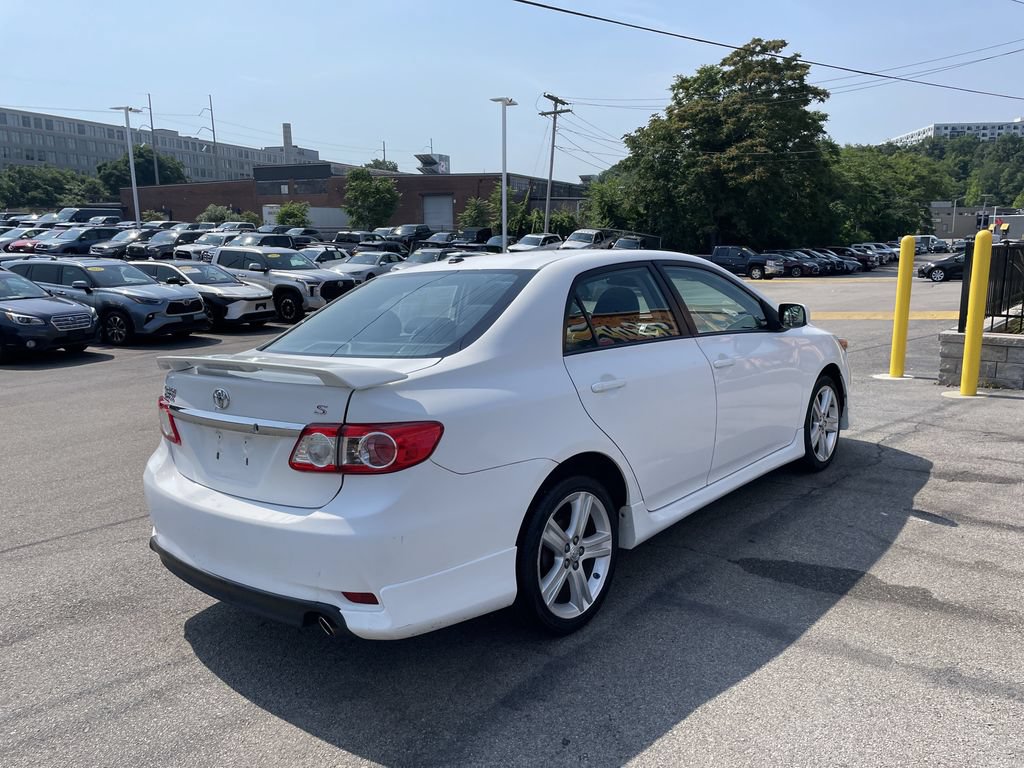 Used 2013 Toyota Corolla S w/ Premium Pkg FWD image 8