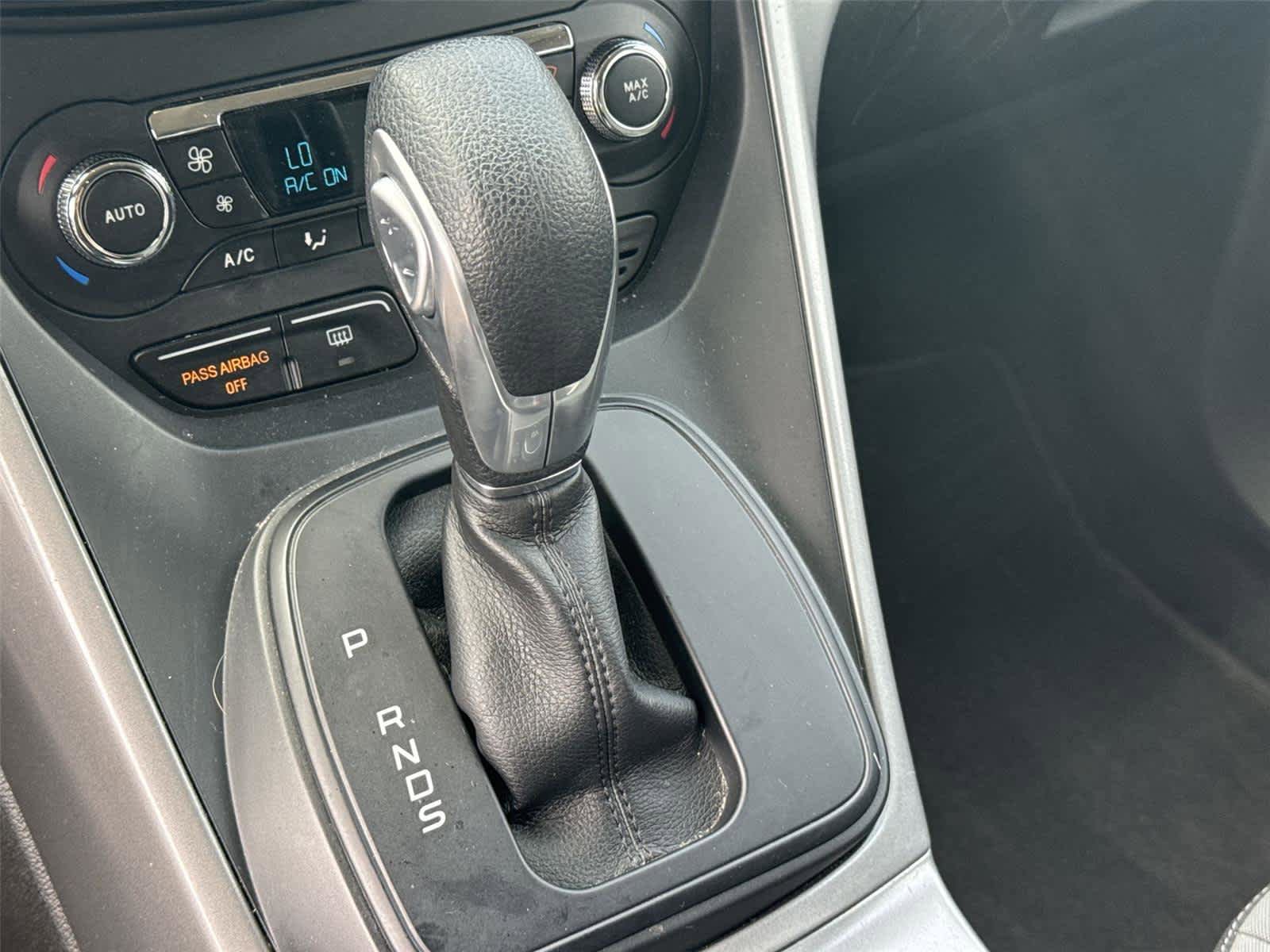 Used 2016 Ford Escape SE w/ Equipment Group 201A AWD/4WD image 25