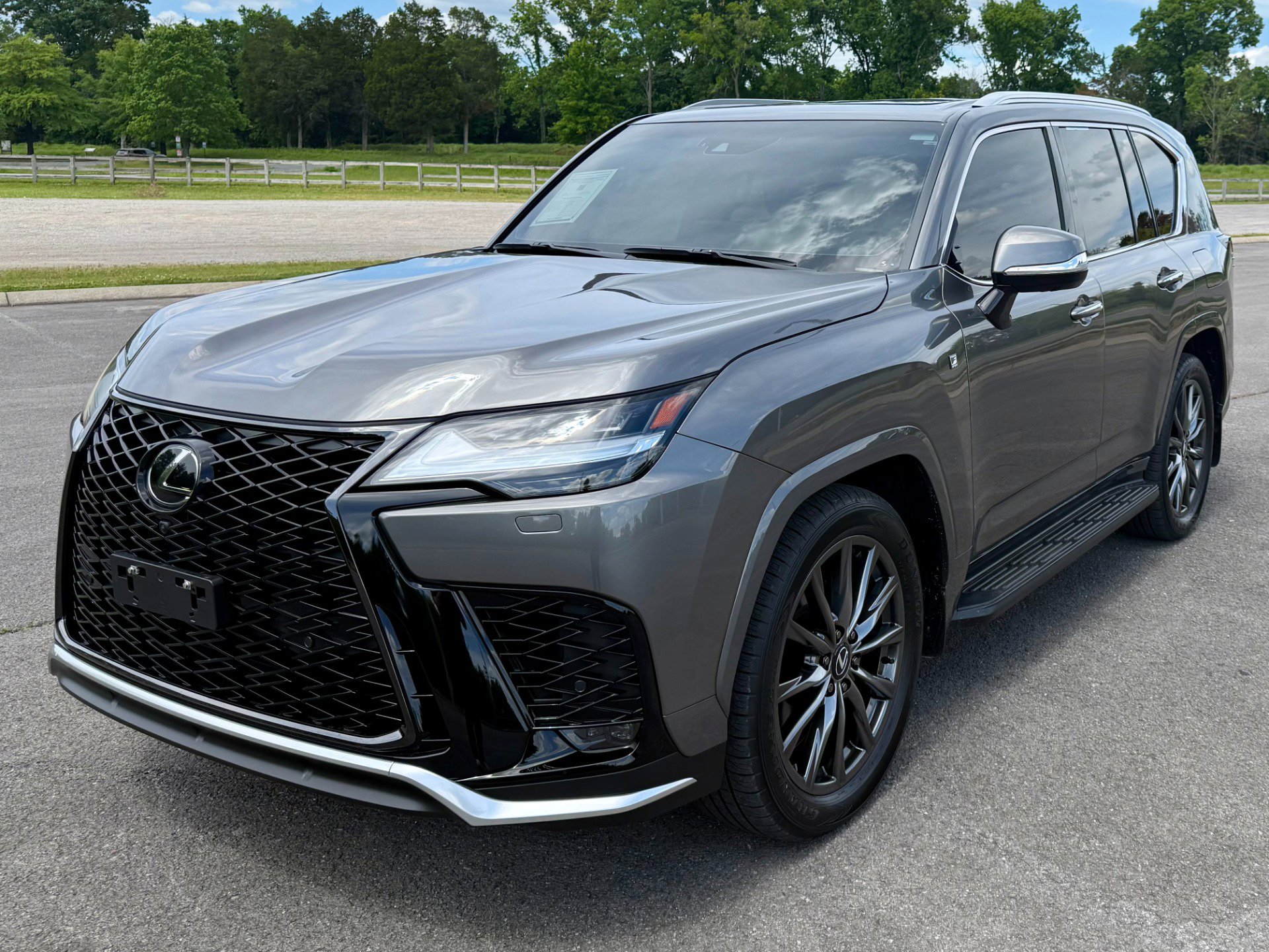 Used 2024 Lexus LX 600 F Sport AWD/4WD image 2