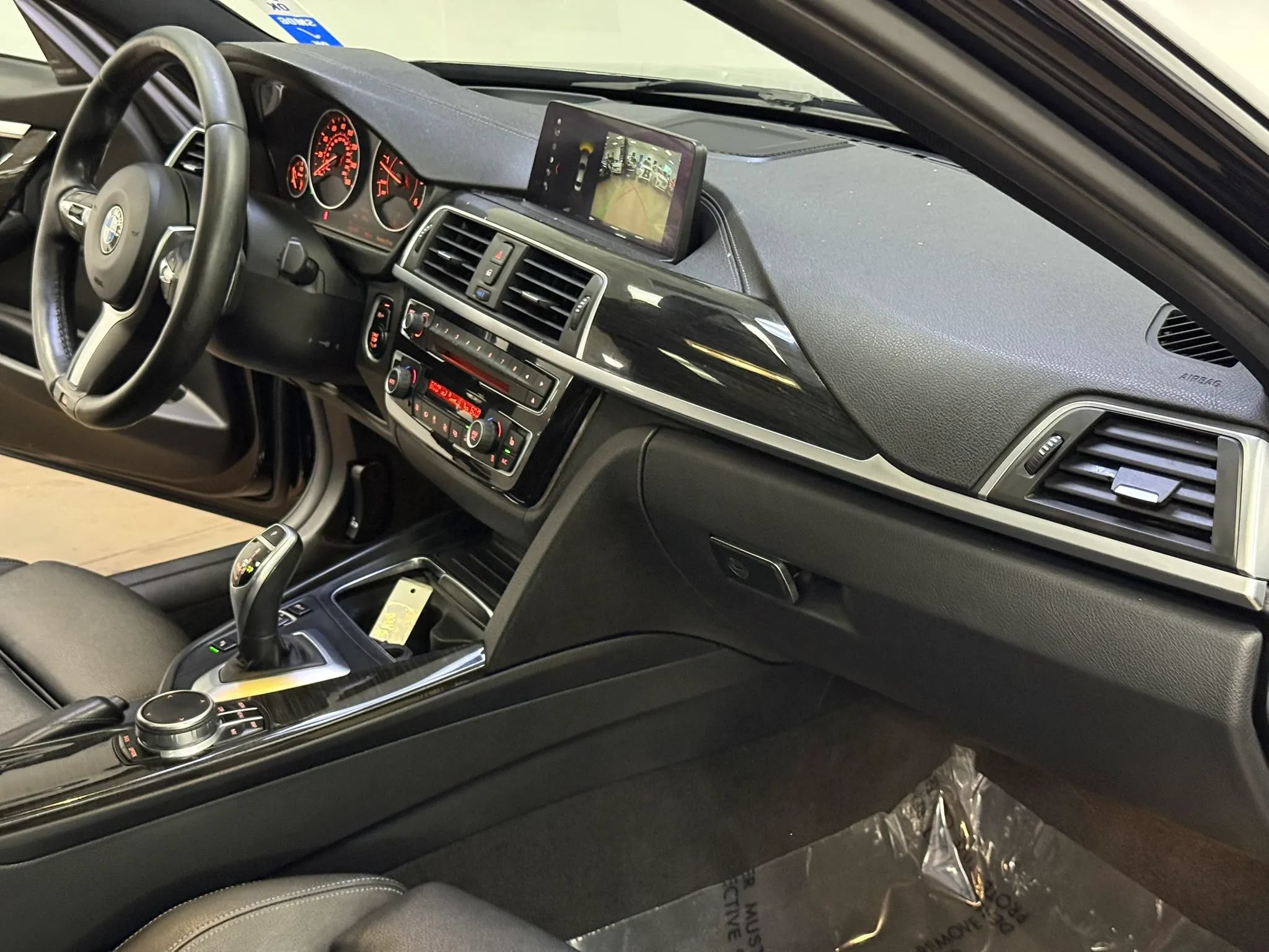 Used 2018 BMW 328d Sedan RWD image 24