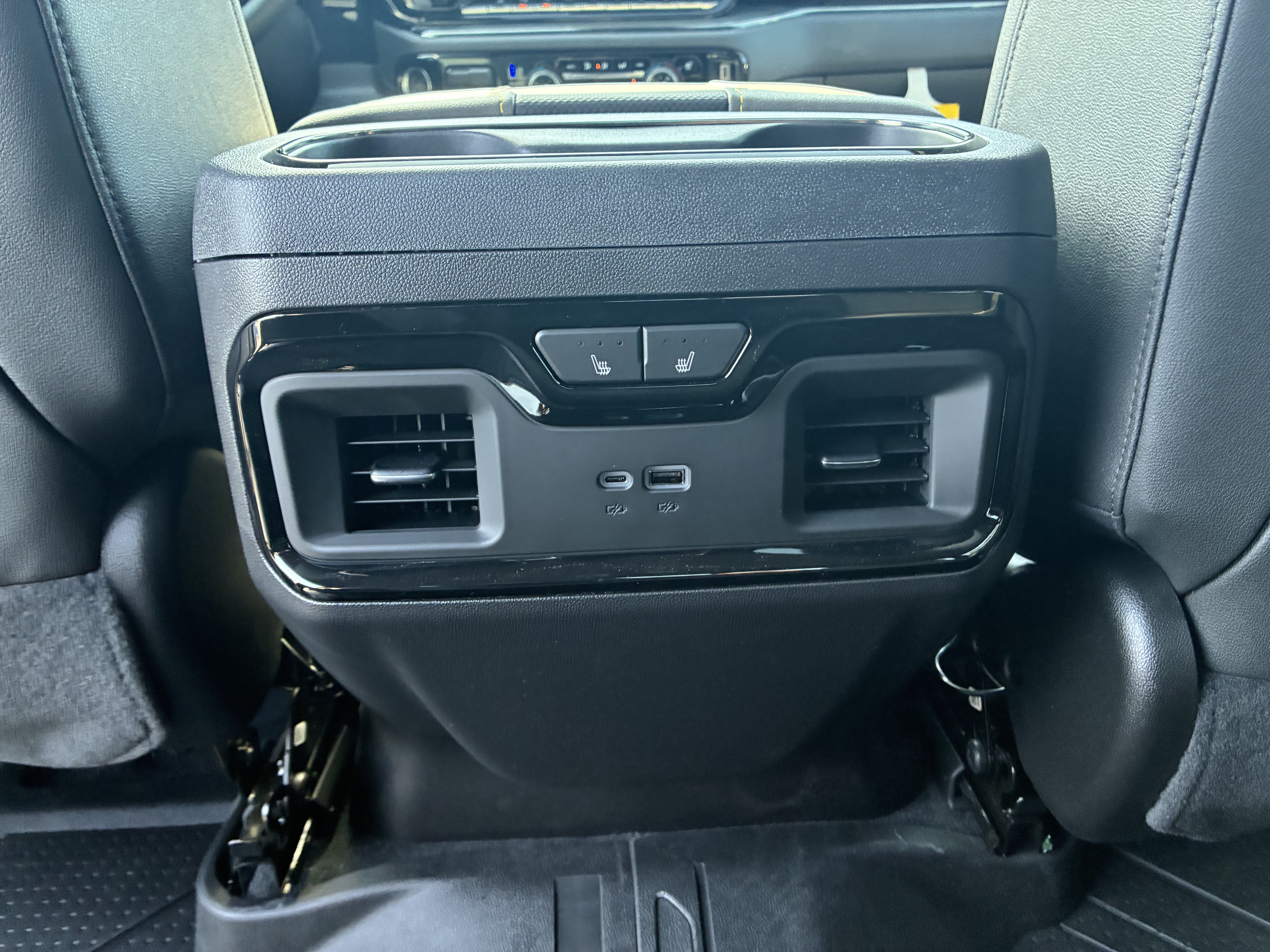 Used 2026 Chevrolet Silverado 1500 ZR2 w/ Dark Appearance Package AWD/4WD image 18