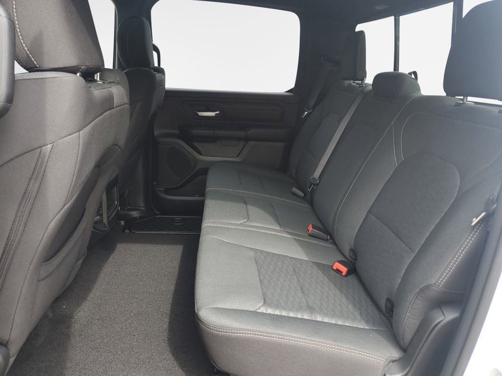 New 2026 RAM 1500 Express AWD/4WD image 14