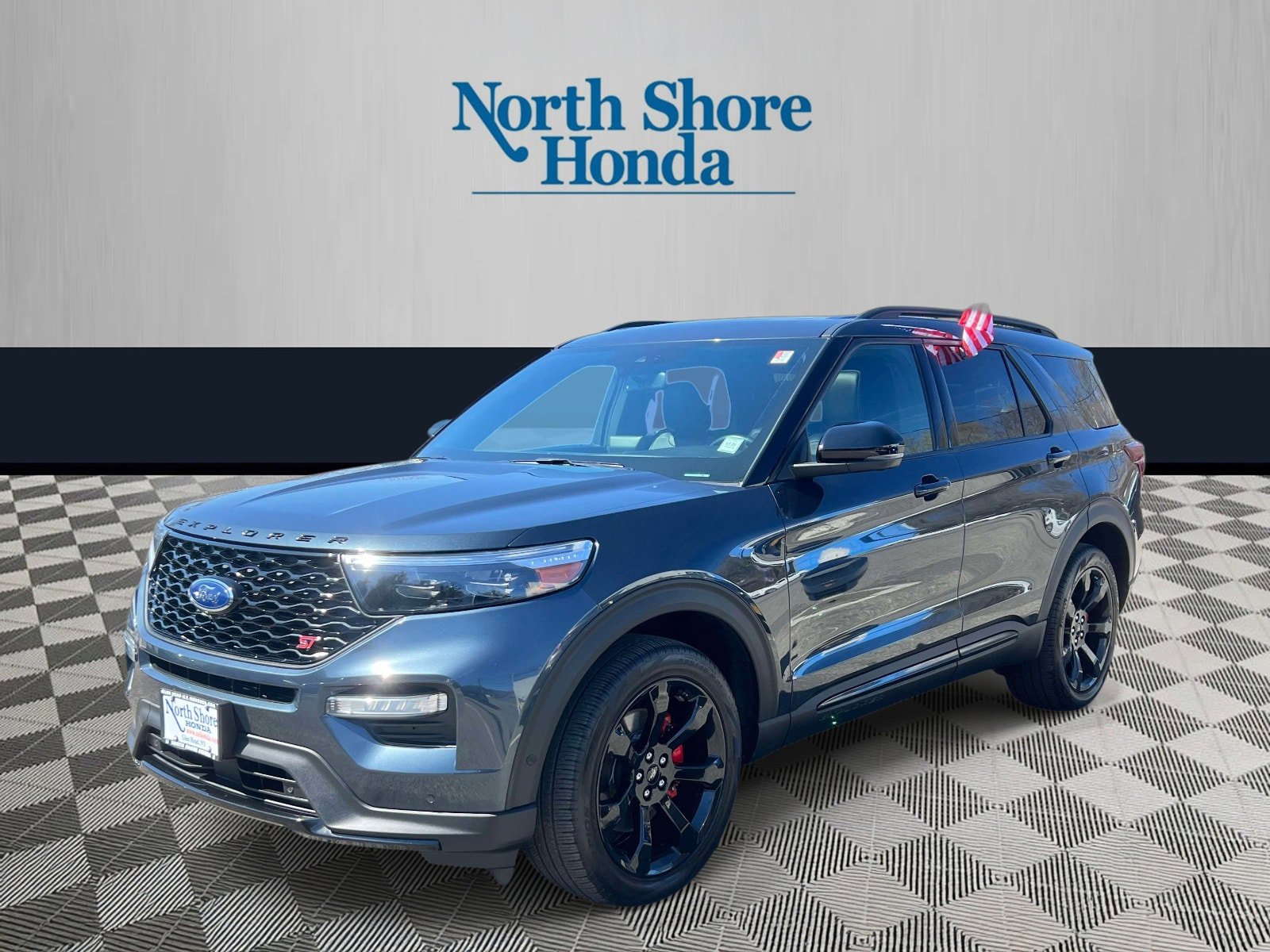 Used 2022 Ford Explorer ST w/ Equipment Group 401A AWD/4WD image 2