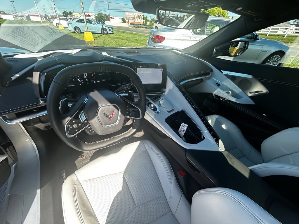 Used 2024 Chevrolet Corvette Stingray Preferred Conv w/ Z51 Performance Package image 11