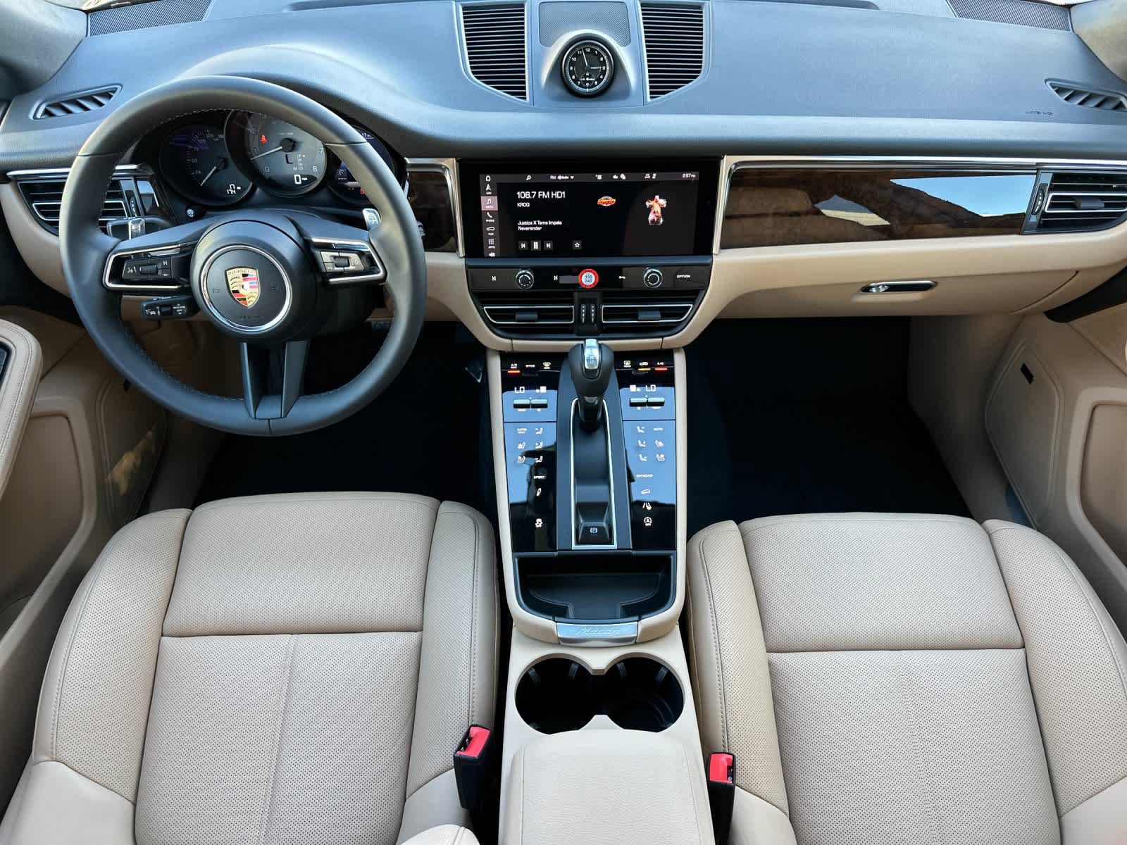 New 2026 Porsche Macan S AWD/4WD image 6