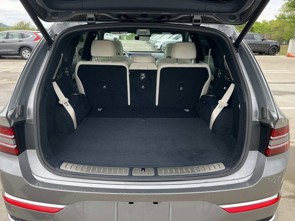 Used 2026 Genesis GV80 3.5T Prestige AWD/4WD image 12