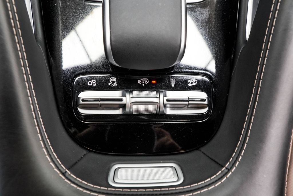Used 2023 Mercedes-Benz GLS 63 AMG 4MATIC image 28