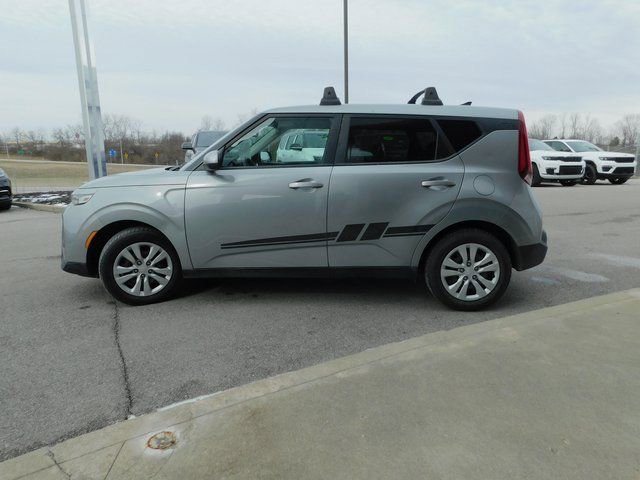 Used 2022 Kia Soul LX FWD image 24