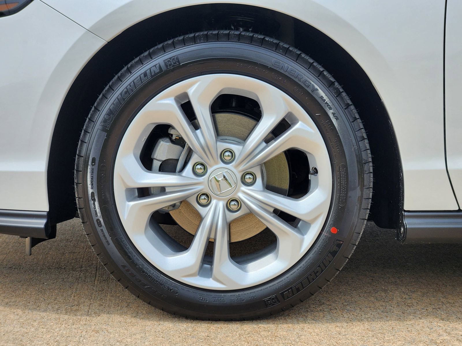 New 2025 Honda Accord LX image 10