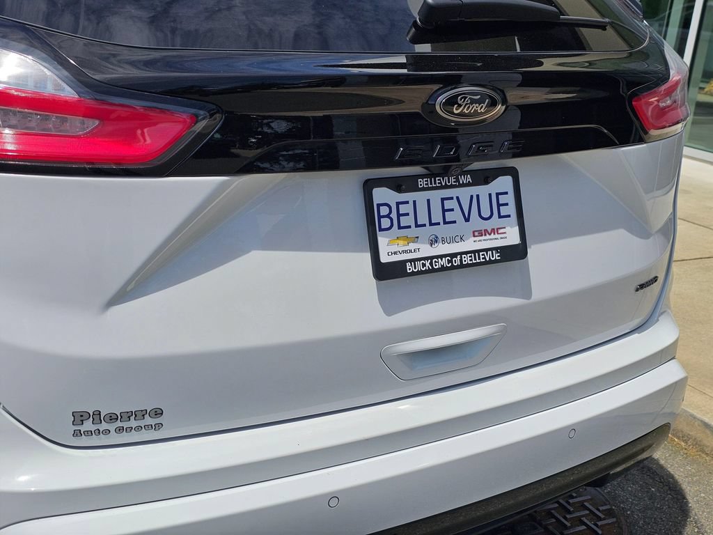 Used 2024 Ford Edge SE w/ Black Appearance Package AWD/4WD image 14