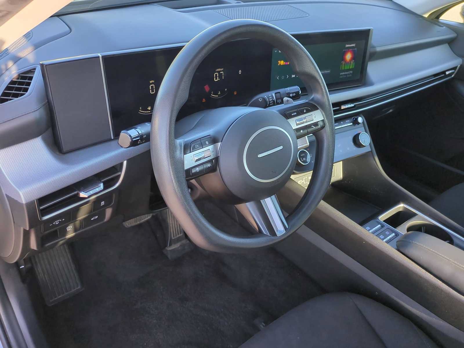Used 2024 Hyundai Sonata SEL FWD image 10