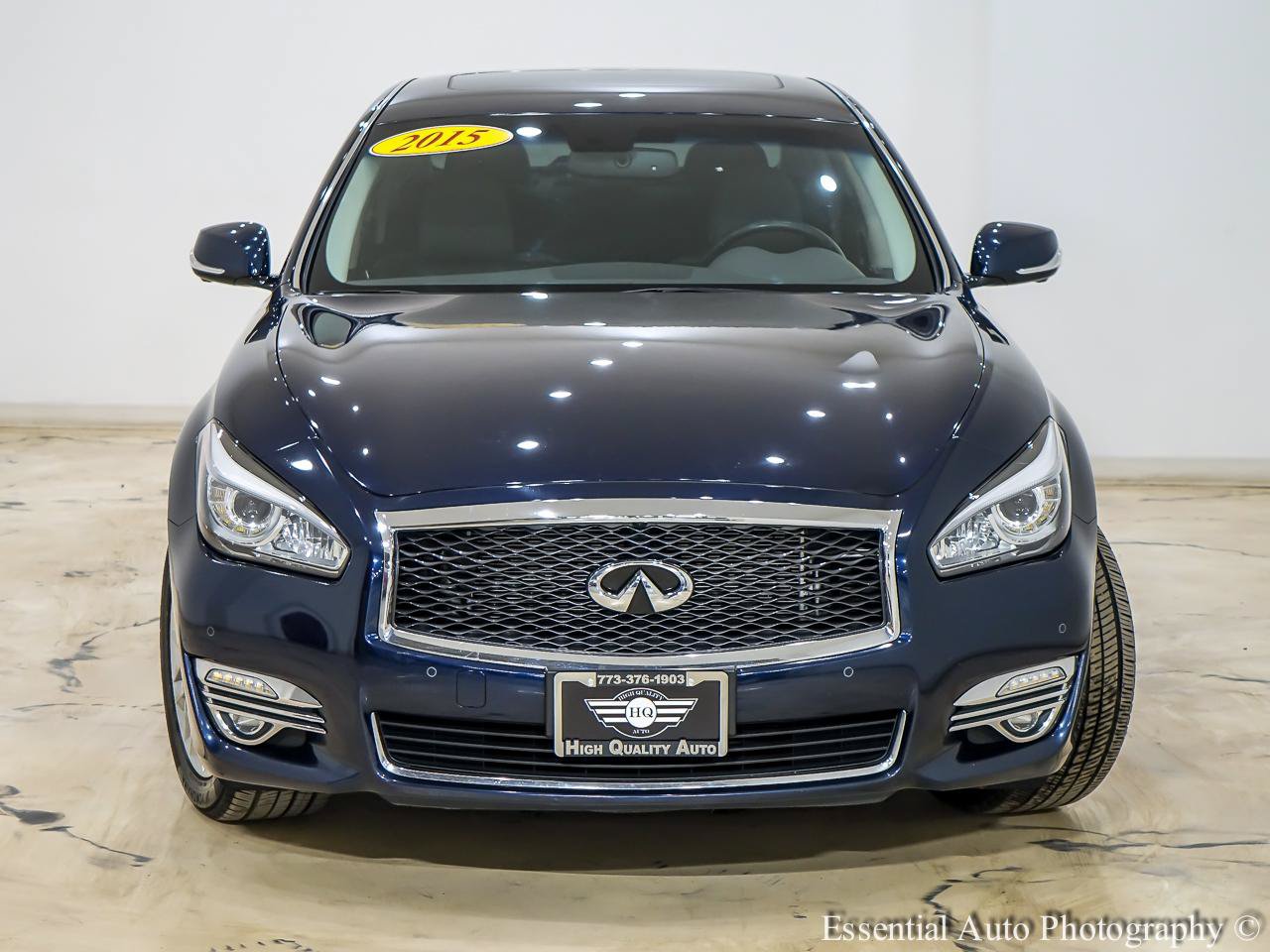 Used 2015 INFINITI Q70 L 3.7 w/ Deluxe Touring Package AWD/4WD image 5
