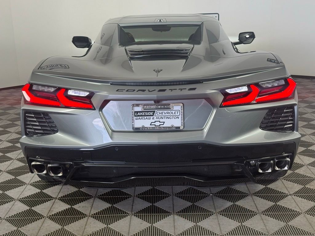 Used 2022 Chevrolet Corvette Stingray Convertible w/ 1LT RWD image 5