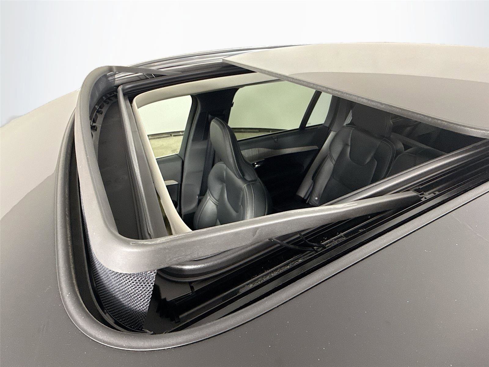 Used 2022 Volvo XC90 T6 Inscription w/ Advanced Package AWD/4WD image 24