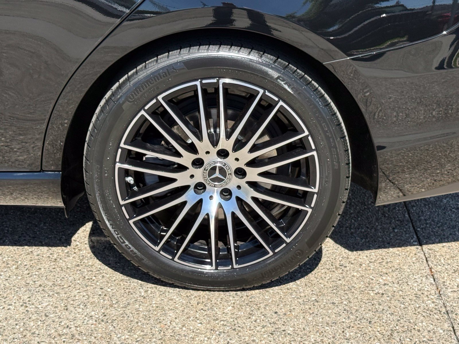 Used 2025 Mercedes-Benz C 300 Sedan image 19
