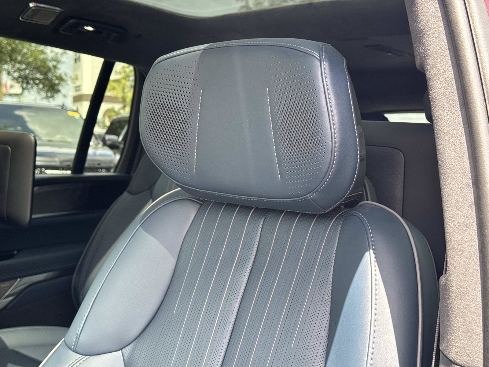 Certified 2025 Cadillac Escalade IQ Sport 2 AWD/4WD image 14