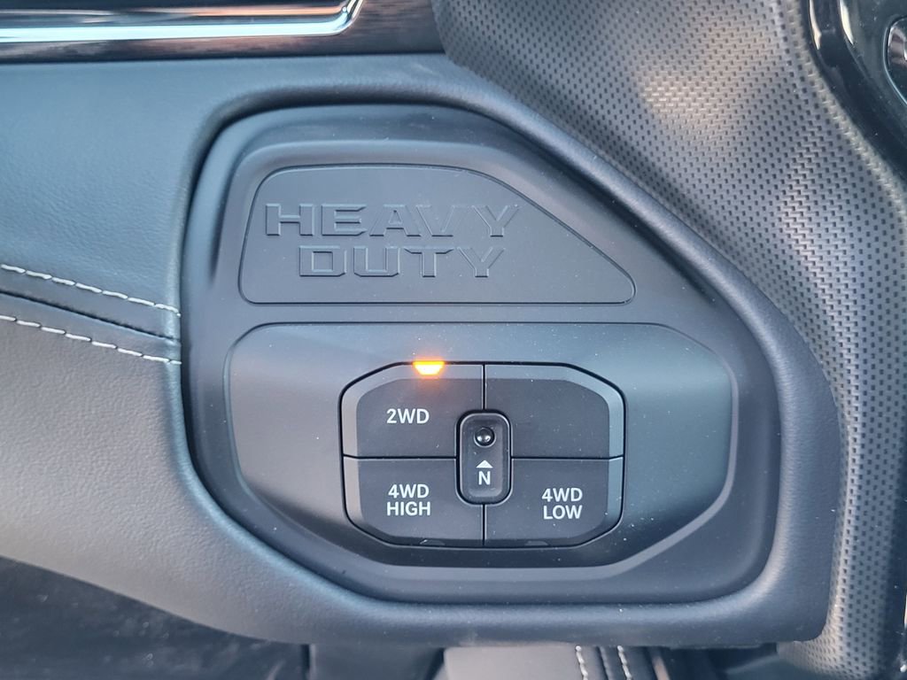 New 2026 RAM 3500 Limited image 25