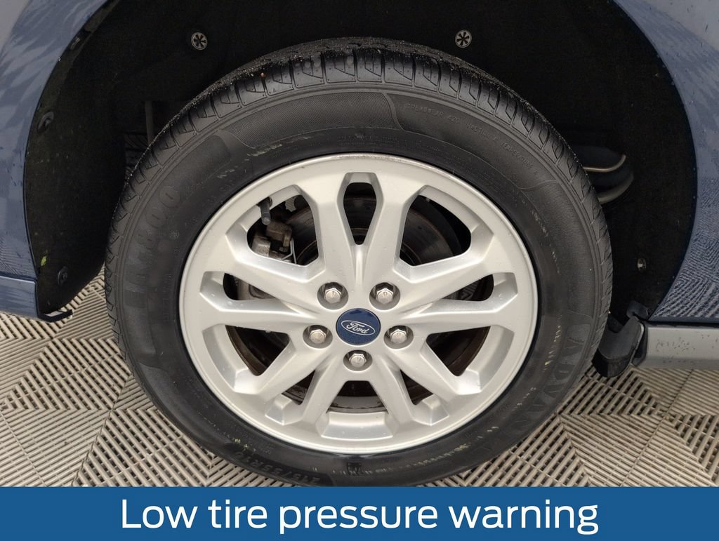 Certified 2019 Ford Transit Connect XLT FWD image 20