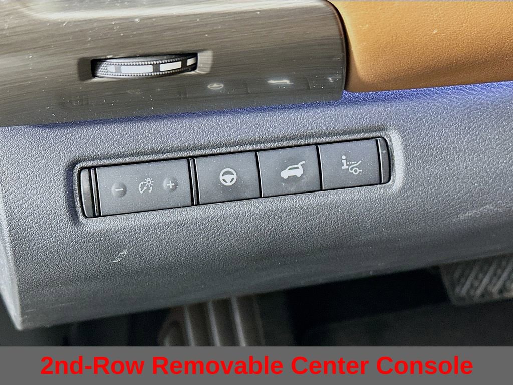 Certified 2023 Nissan Pathfinder Platinum image 17