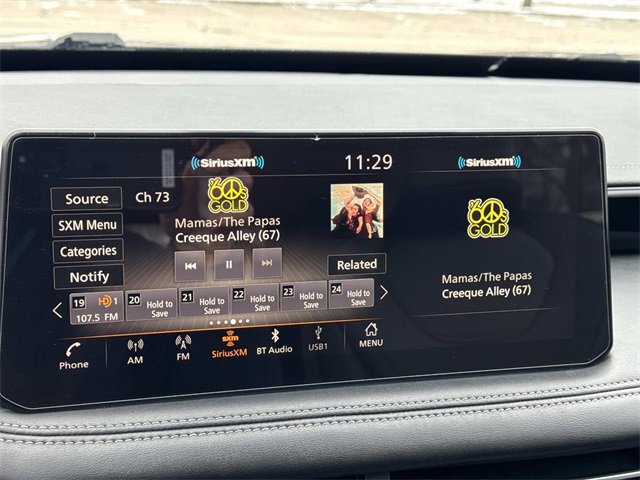 Used 2023 INFINITI QX60 Pure image 21