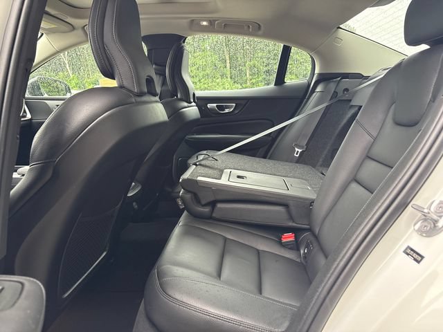 Used 2024 Volvo S60 B5 Plus AWD/4WD image 17