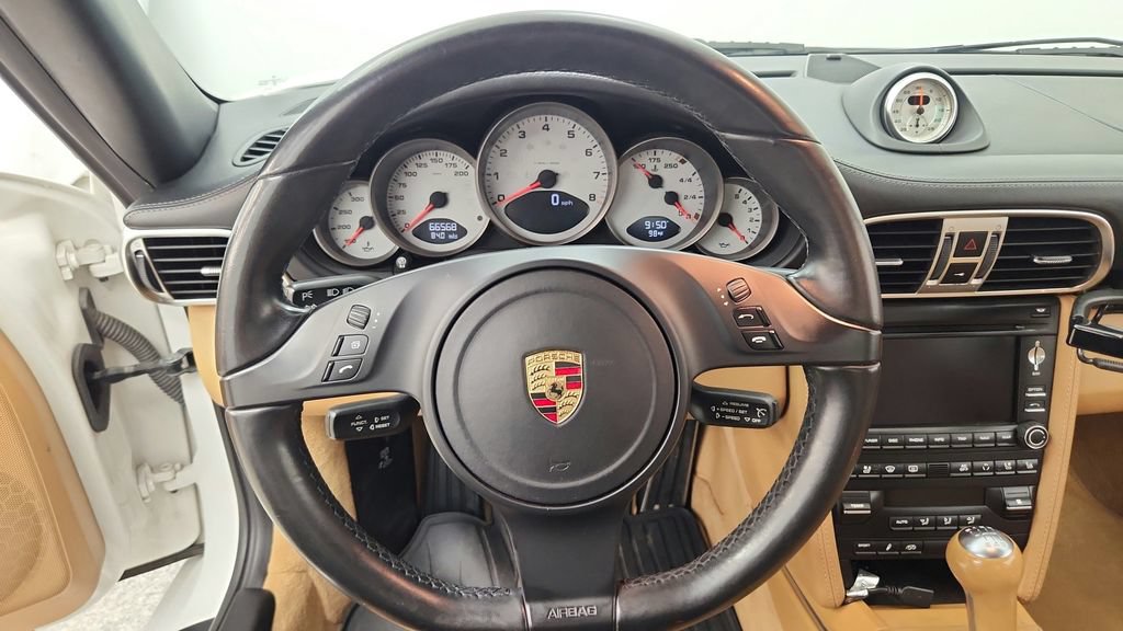 Used 2012 Porsche 911 Carrera 4S AWD/4WD image 16