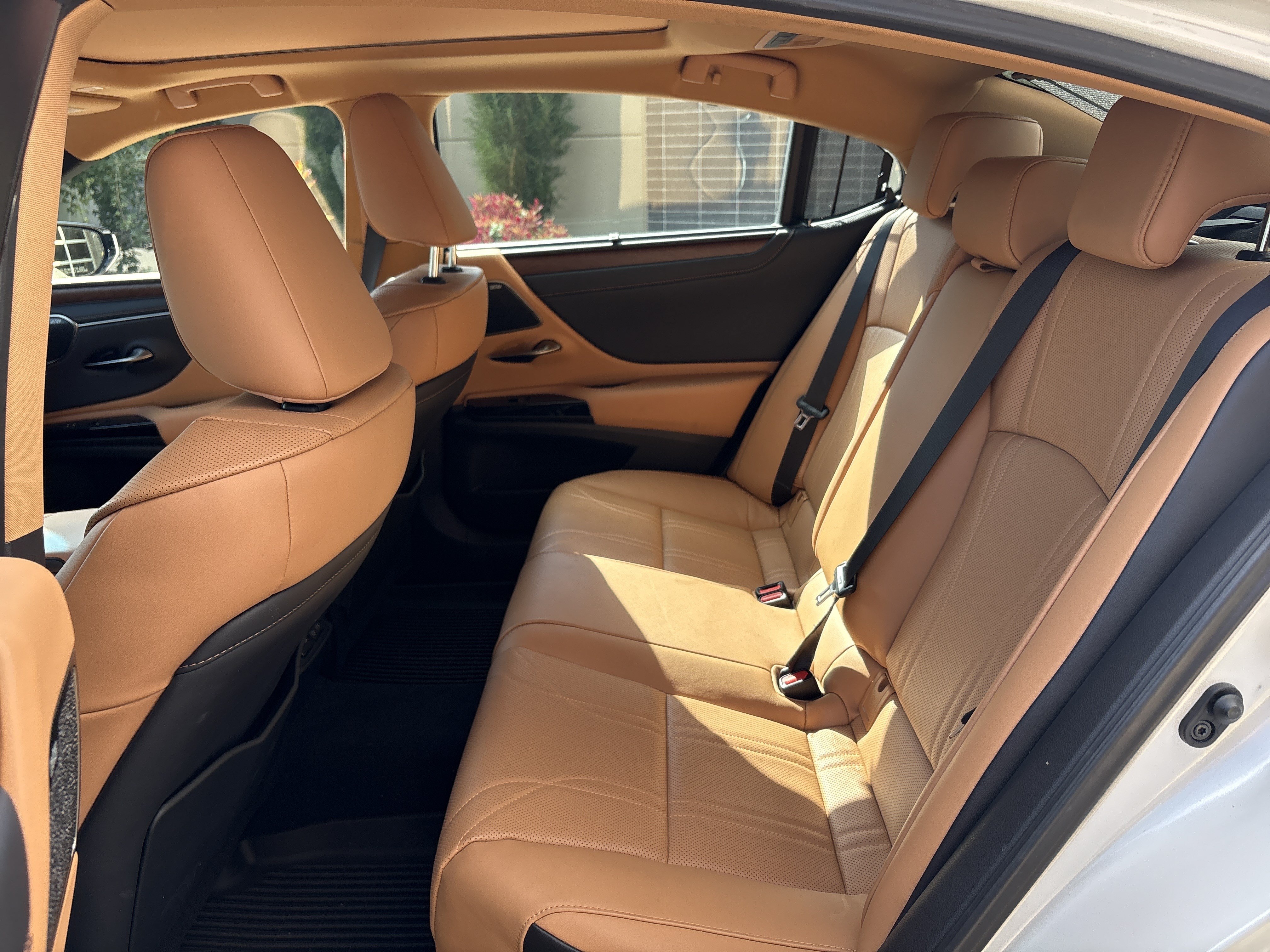 Certified 2025 Lexus ES 350 Ultra Luxury FWD image 31