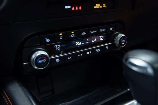 Used 2024 MAZDA CX-5 Carbon Edition image 19