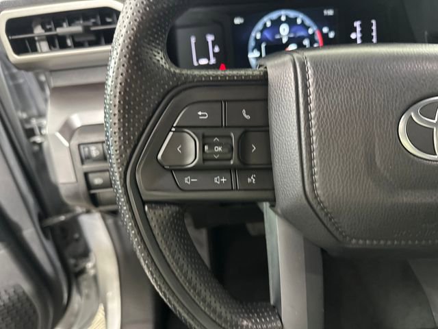 Used 2025 Toyota Tacoma SR5 RWD image 15