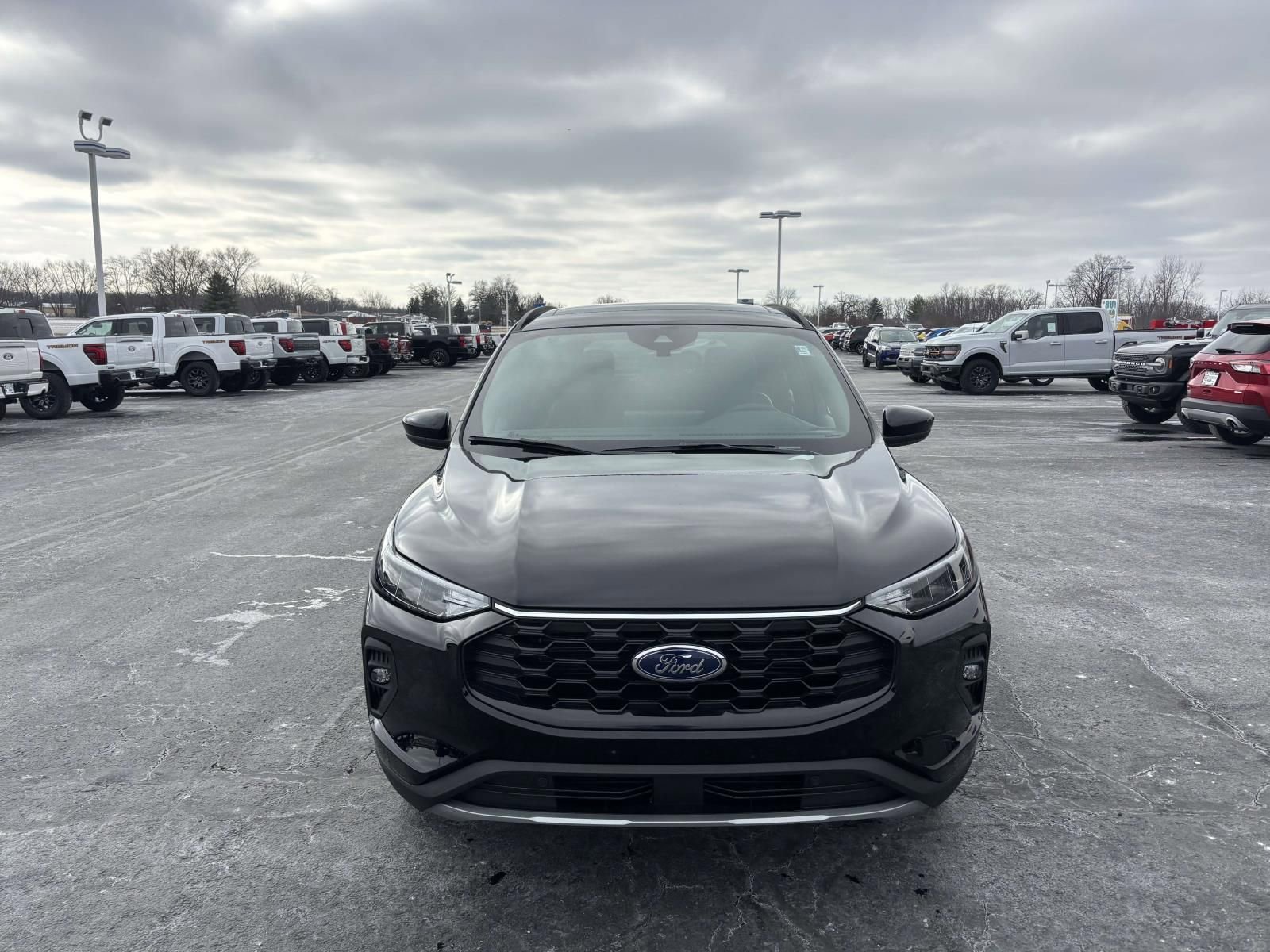 New 2026 Ford Escape ST-Line Select w/ Equipment Group 401A image 2